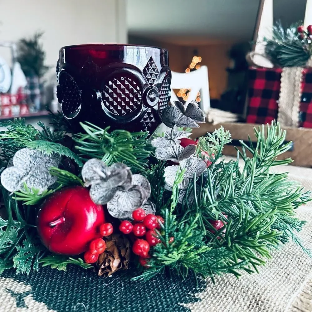 Vintage Winter Apples Evergreen Small Decorative Wreath Candle Ring